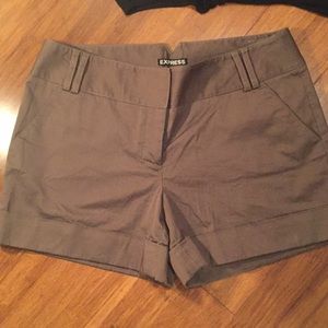 Express Shorts